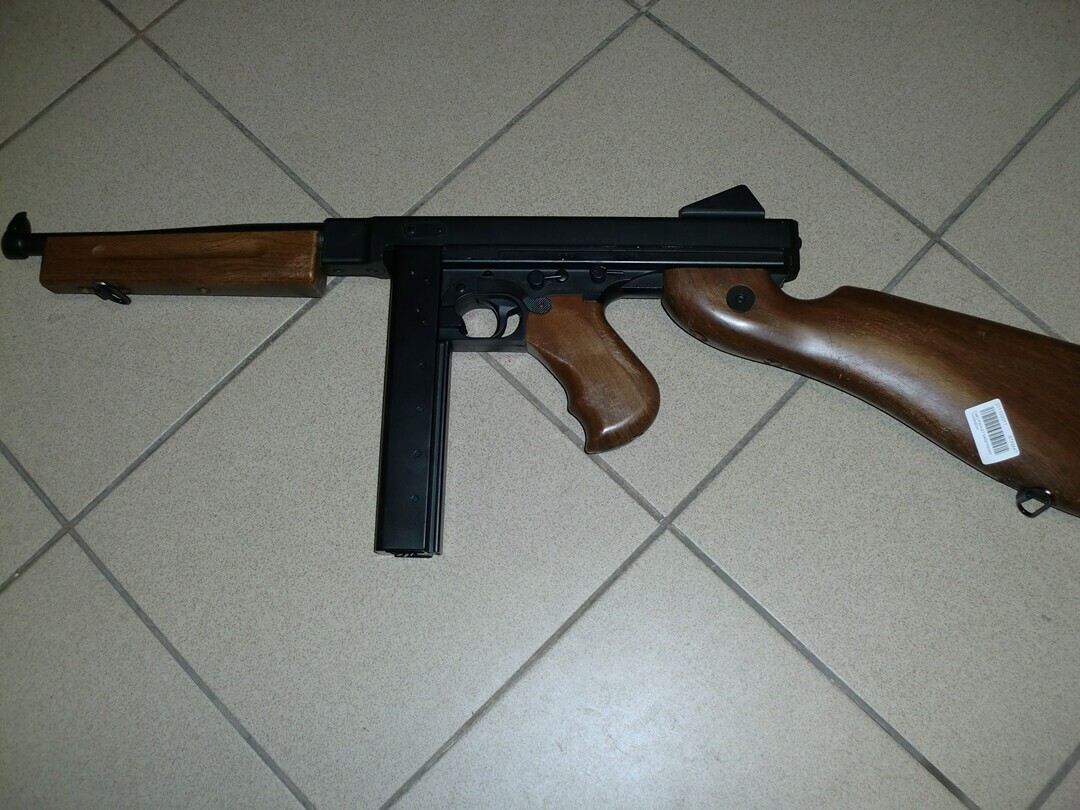 pisolet-maszynowy-thomson-asg-replika-broni-palne-stan-uzywany