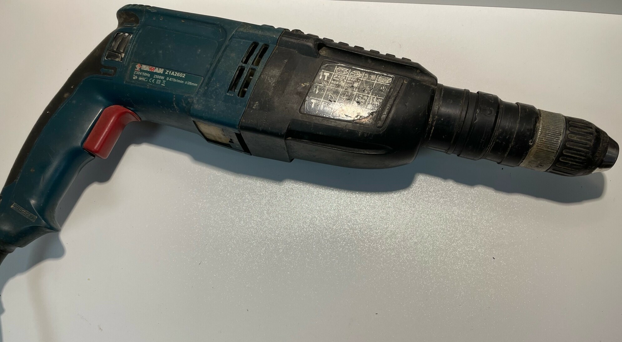 mlotowiertarka-erman-z1a2602-2500w-funkcyjnosc-4-funkcyjny-wiercenie-z-i-bez-udaru-podkuwanie-indeksacjablokowanie-dluta