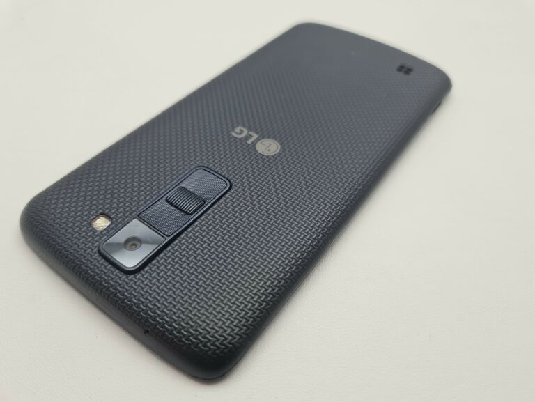 NIE WŁĄCZA SIĘ! LG K10 LTE 16GB/2GB 2300MAH