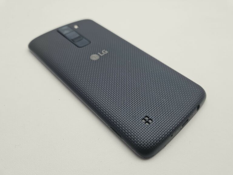 NIE WŁĄCZA SIĘ! LG K10 LTE 16GB/2GB 2300MAH