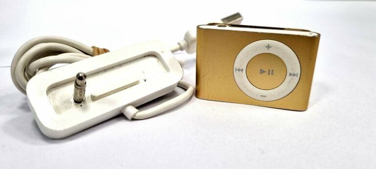 HIT!!!ODTWARZACZ APPLE IPOD AVON GOLD
