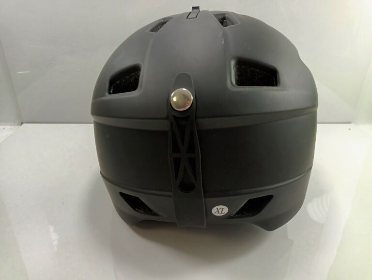 KASK NARCIARSKI Z SZYBĄ VERSHOLD XL