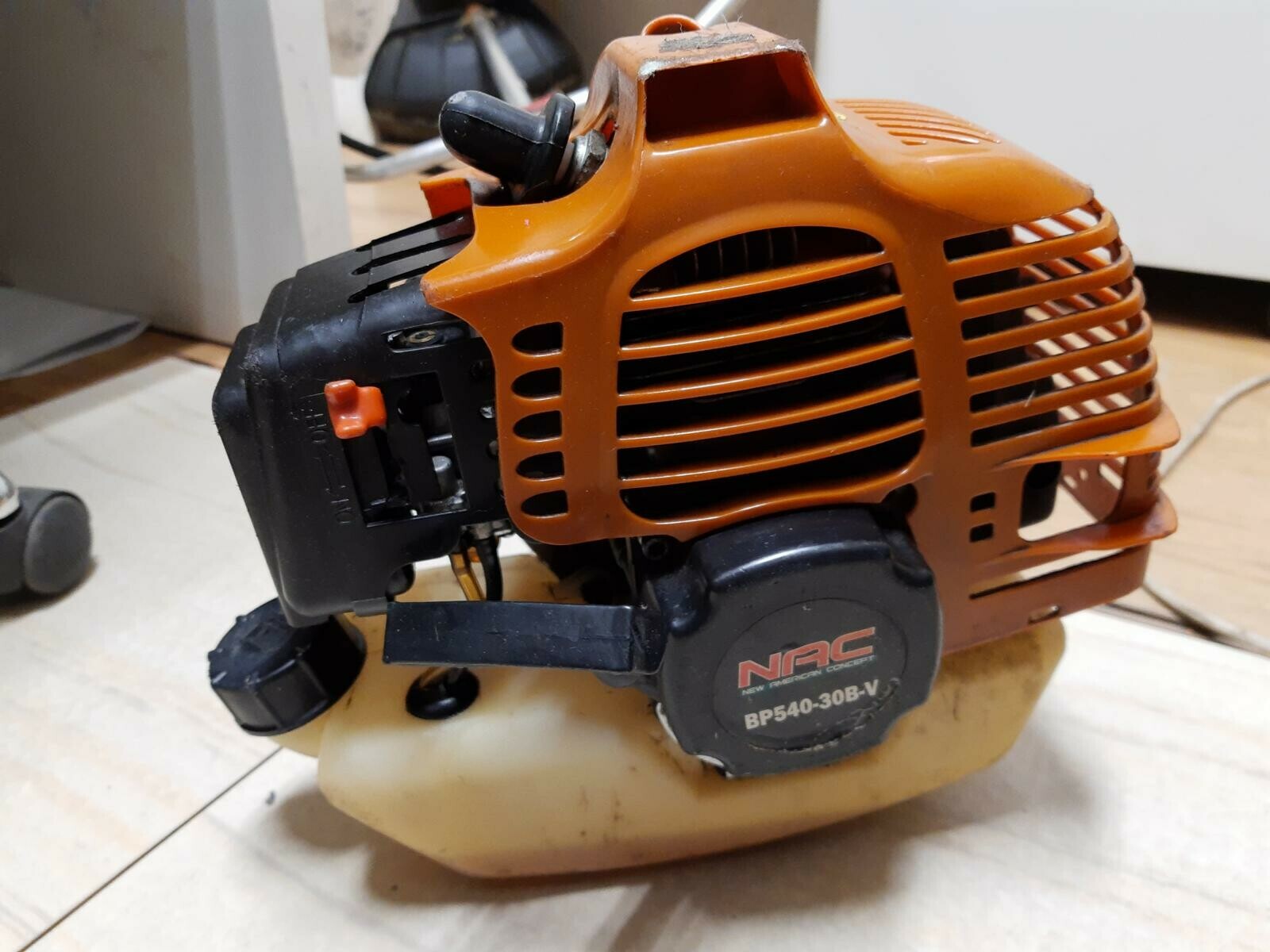 podkaszarka-spalinowa-nac-bp540-promocja-stan-uzywany