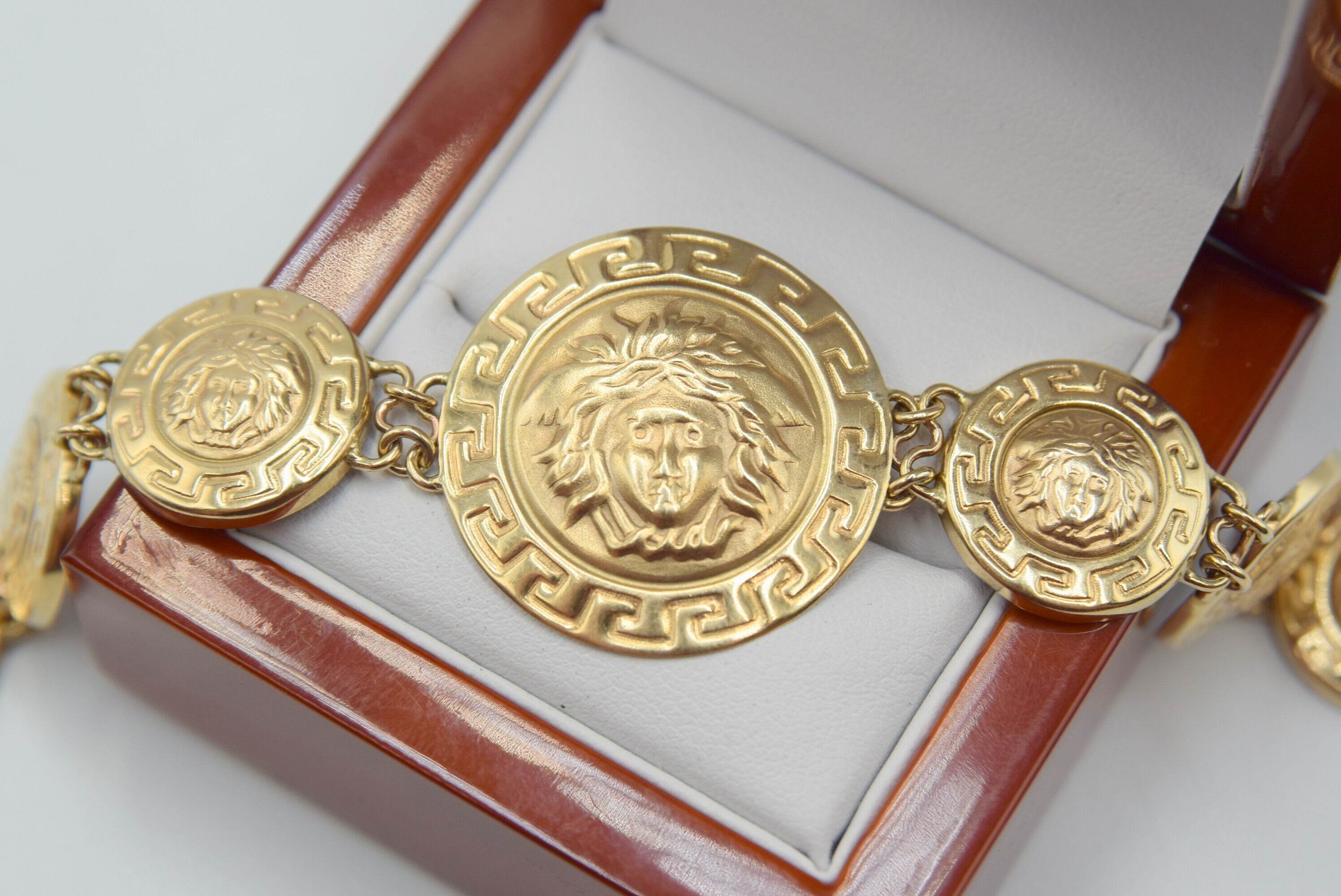 zlota-bransoletka-a-la-versace-pr333-8k-18cm-stan-uzywany