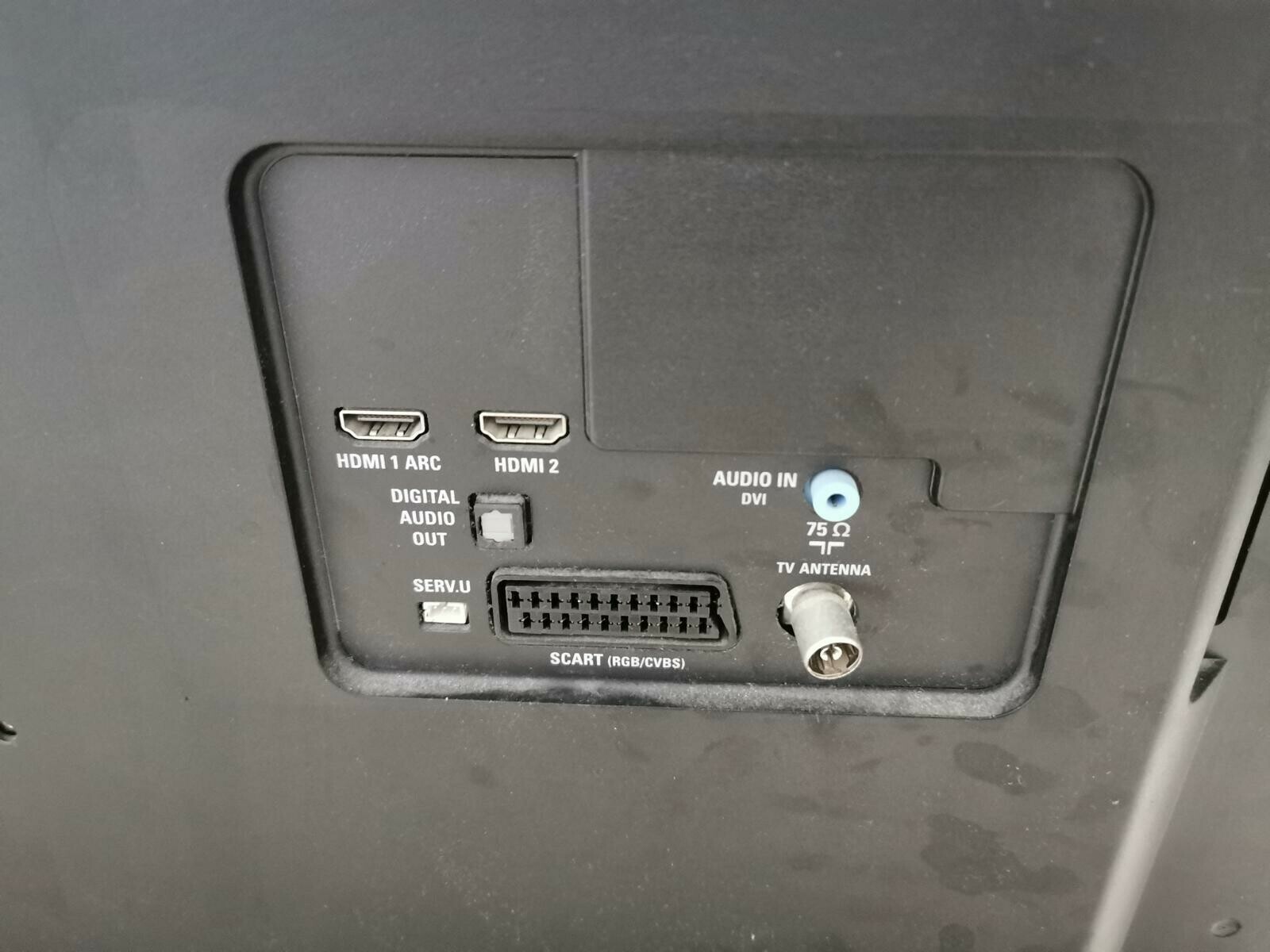 telewizor-philips-40pfh410188-marka-philips