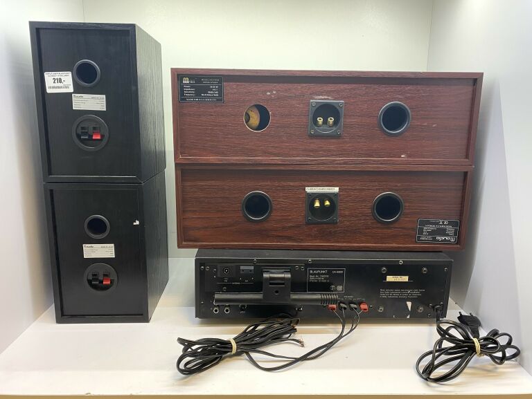AMPLITUNER BLAUPUNKT CA-6300 + 4 GŁOŚNIKI