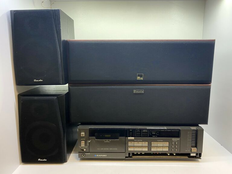 AMPLITUNER BLAUPUNKT CA-6300 + 4 GŁOŚNIKI