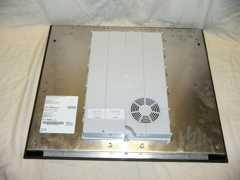 plyta-grzejna-indukcyjna-amica-pi6544nsu-ean-5906006235642