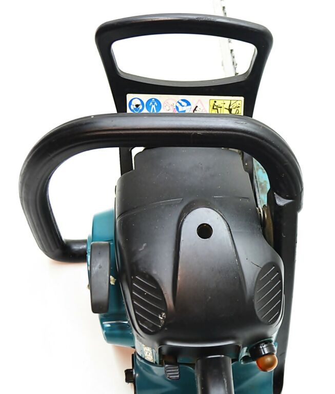 PIŁA SPALINOWA MAKITA EA3200S + OSŁONA