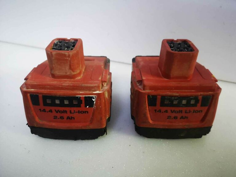 WKRĘTARKA HILTI SF 144-A + DWA AKU 14,4V 2,6AH