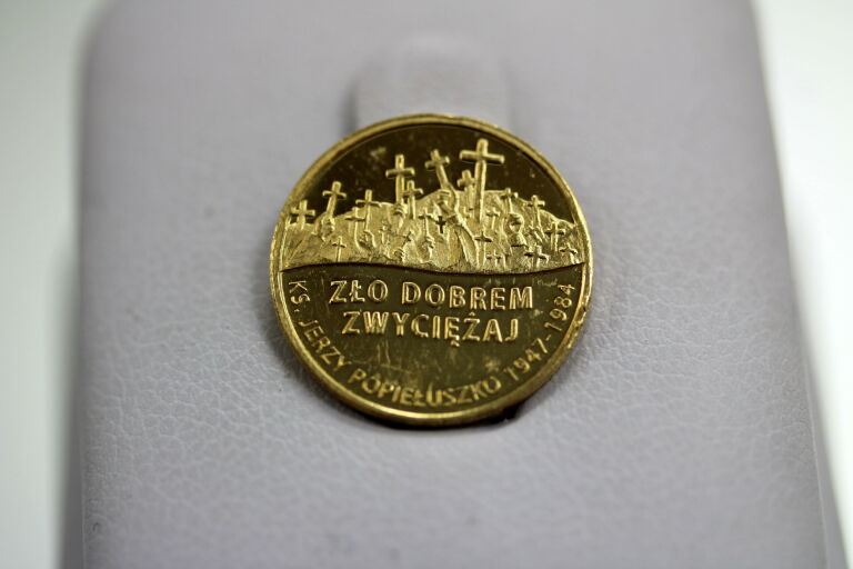 ZŁOTA MONETA 37 ZŁ POPIEŁUSZKO 2009 P900 1,75G