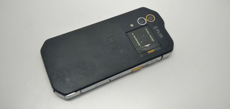 telefon-cat-s60-typ-smartfon