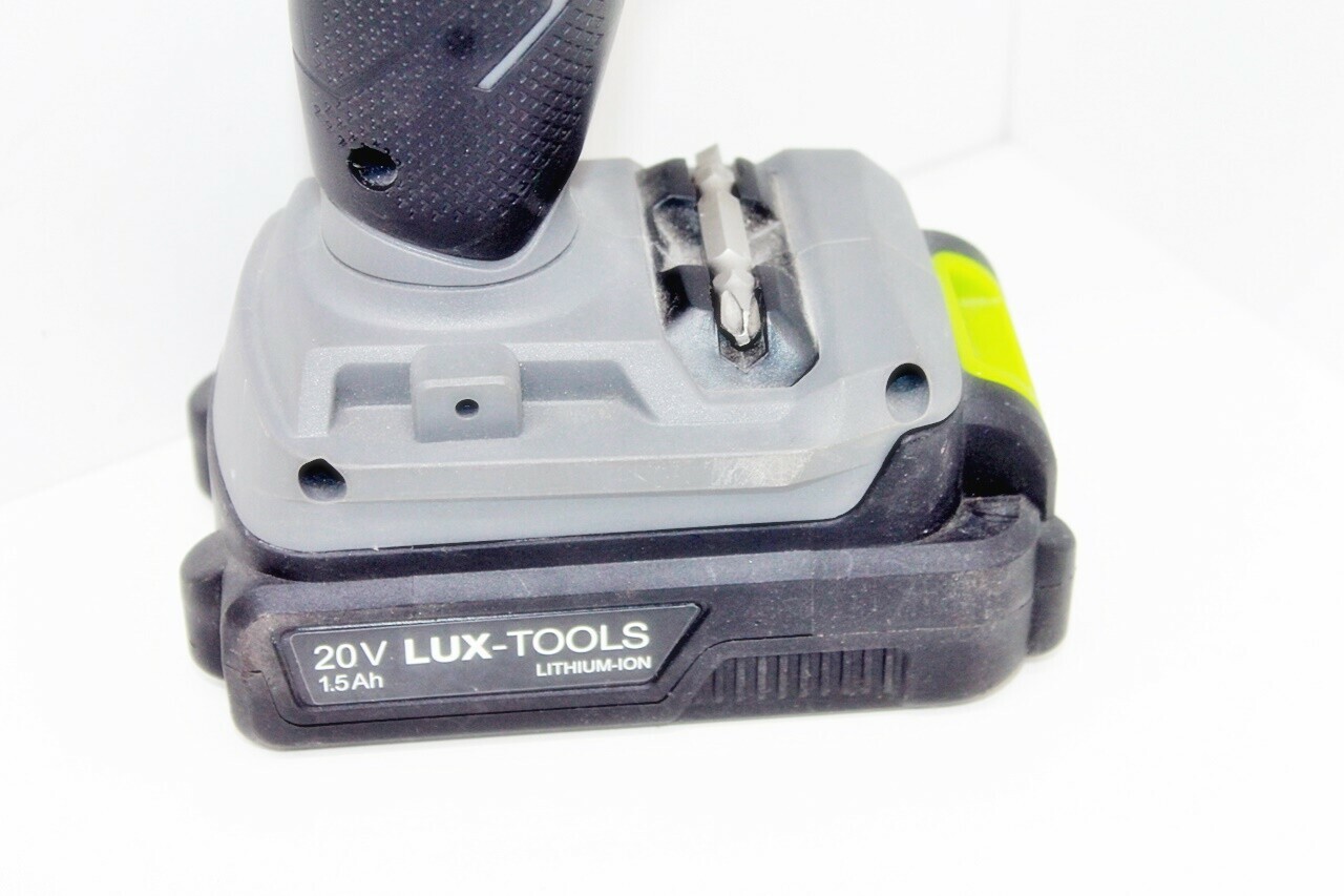 wkretarka-lux-tools-a-bs-20-a-set-ladowarka-marka-lux-tools