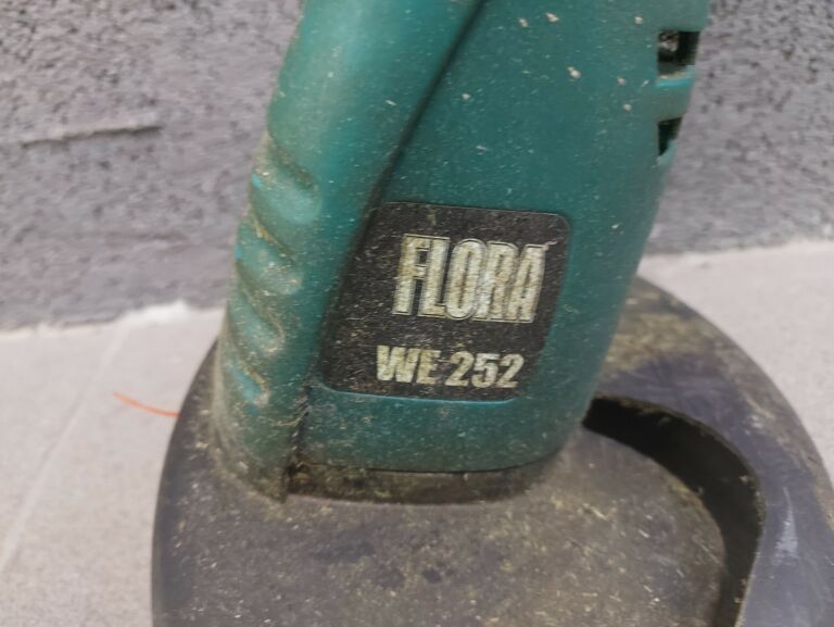 PODKASZARKA FLORA WE 252