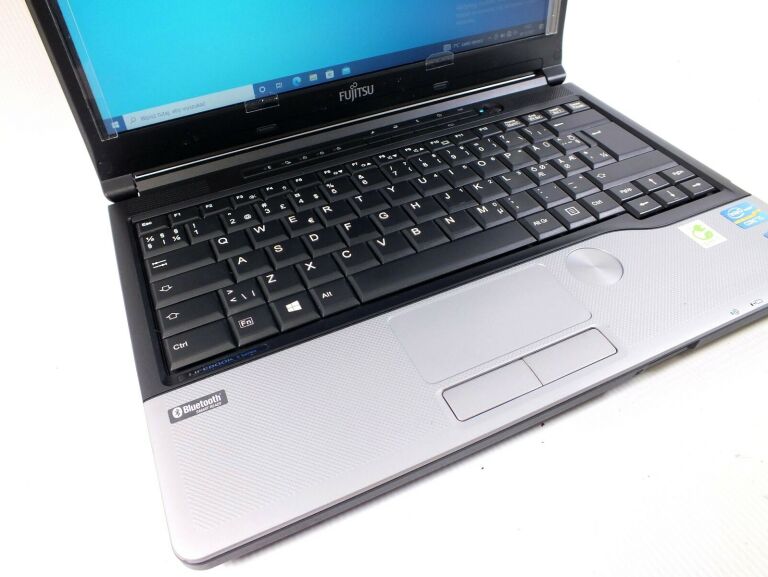 FUJITSU LIFEBOOK S762 I5/16GB/ 700 GB HDD
