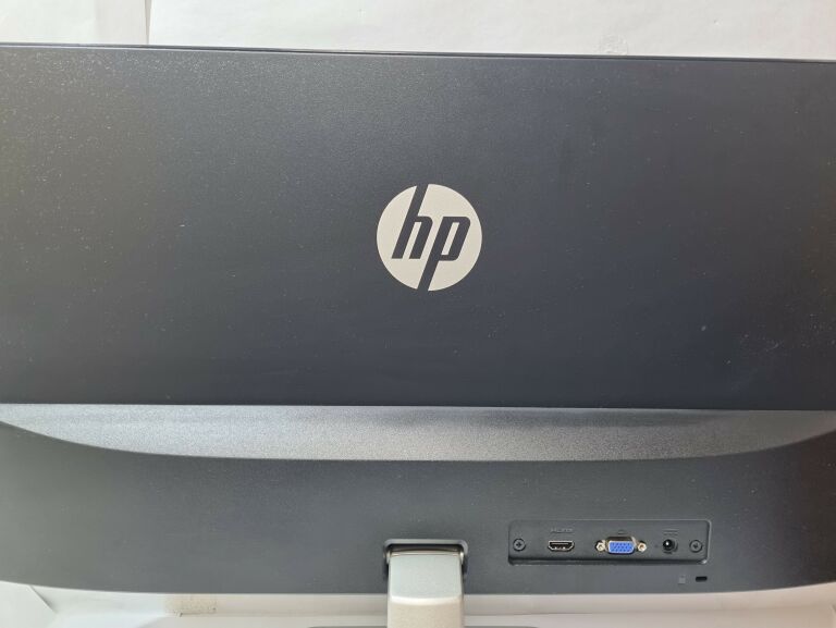 MONITOR HP 24ES DISPLAY SREBRNO-CZARNY BEZRAMKOWY