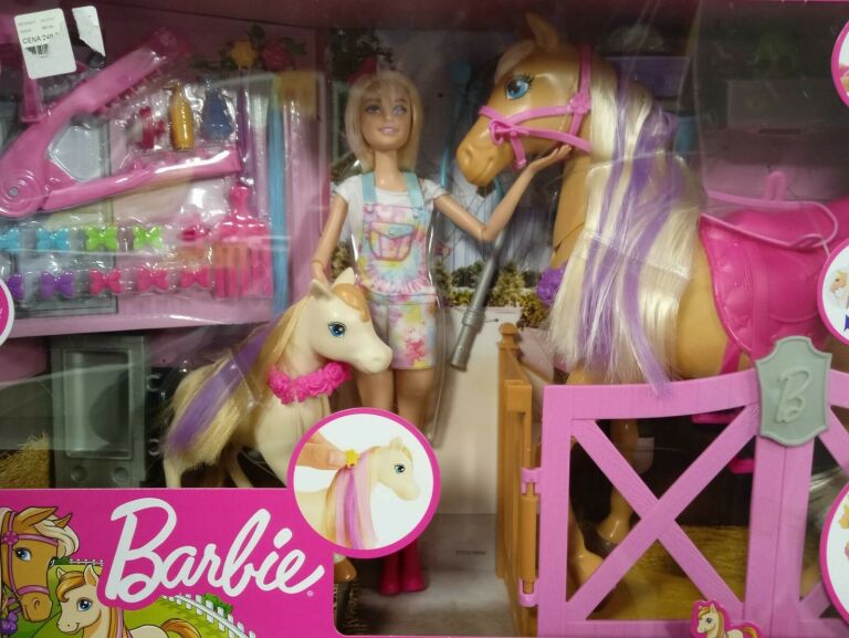 BARBIE STADNINA STYLIZACJI OPIEKA KONIKI OKAZJA