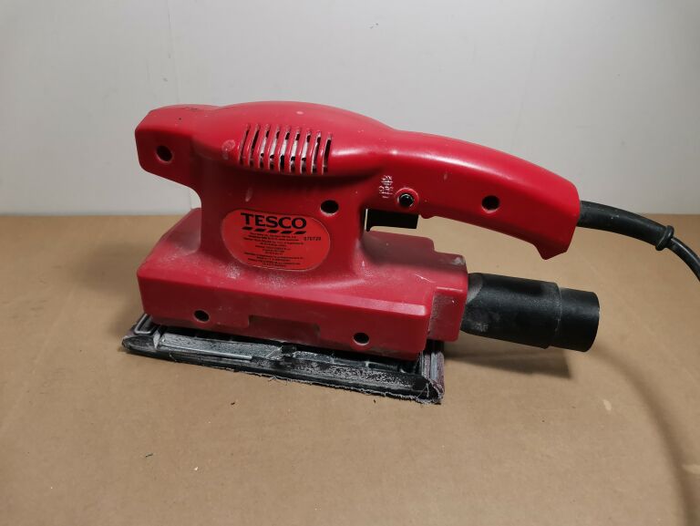 szlifierka-oscylacyjna-tesco-k-3130c-szybka-25-krakow