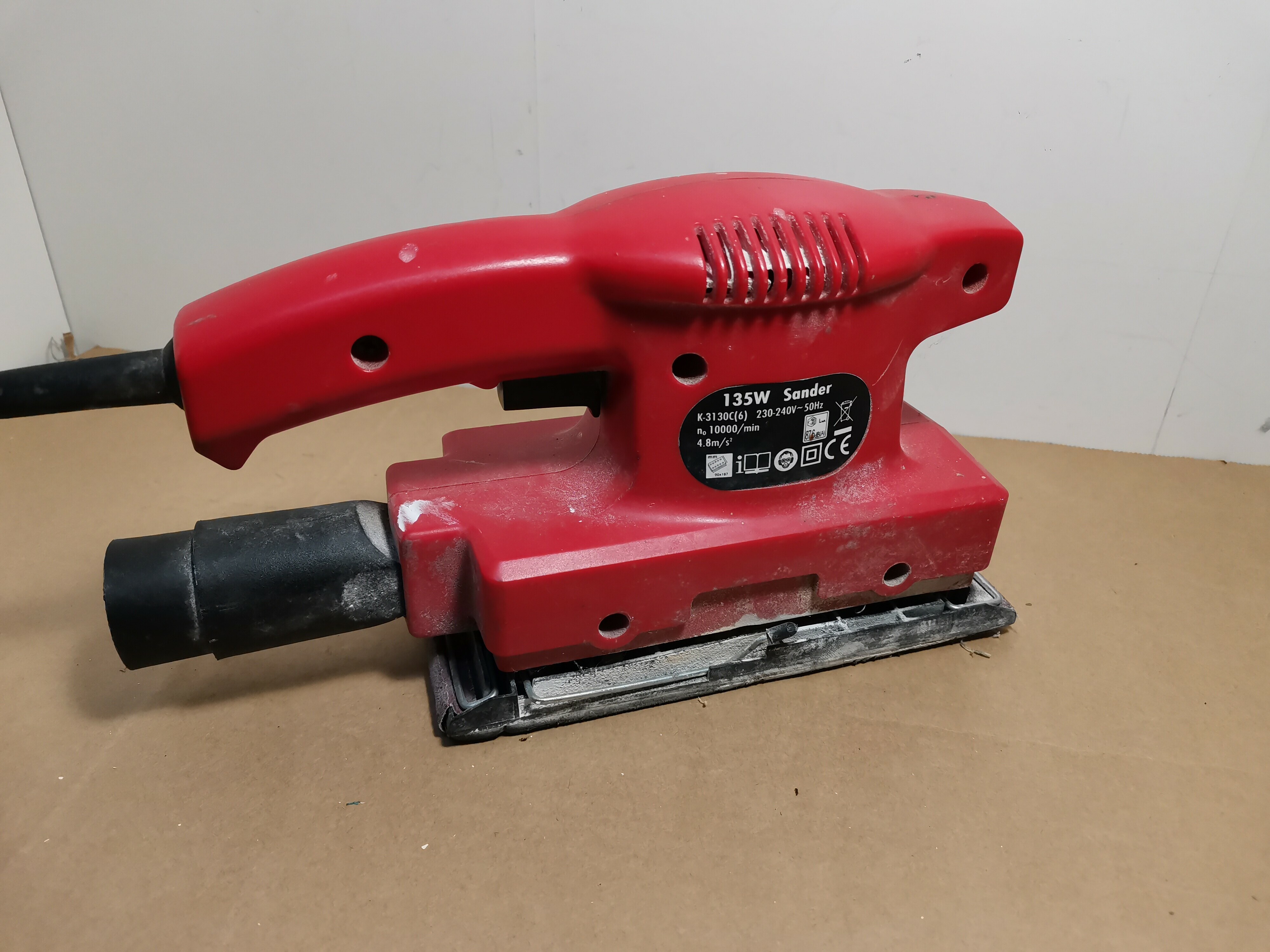 szlifierka-oscylacyjna-tesco-k-3130c-stan-uzywany