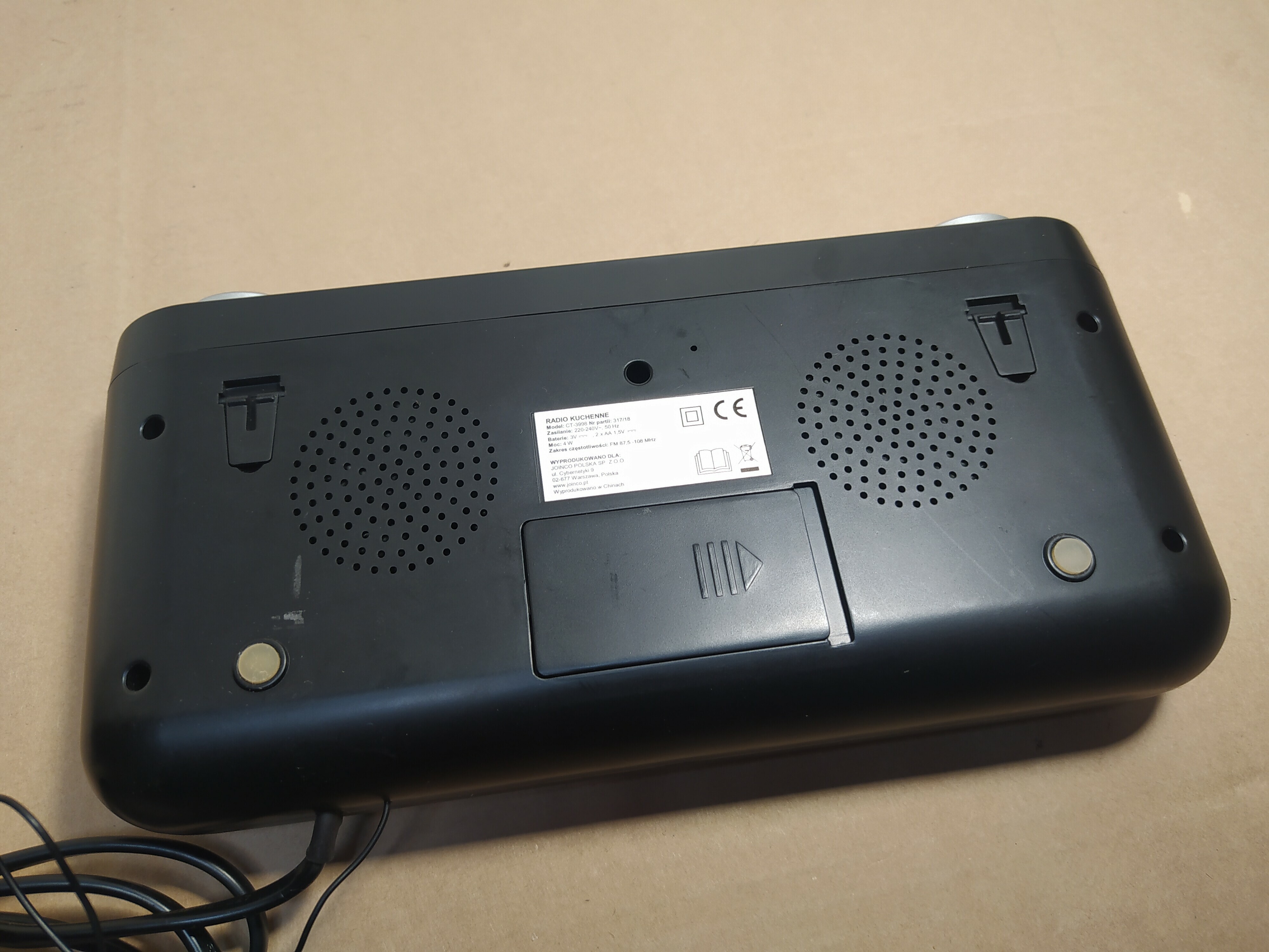 radio-kuchenne-hykker-ct-3998-model-ct-3998