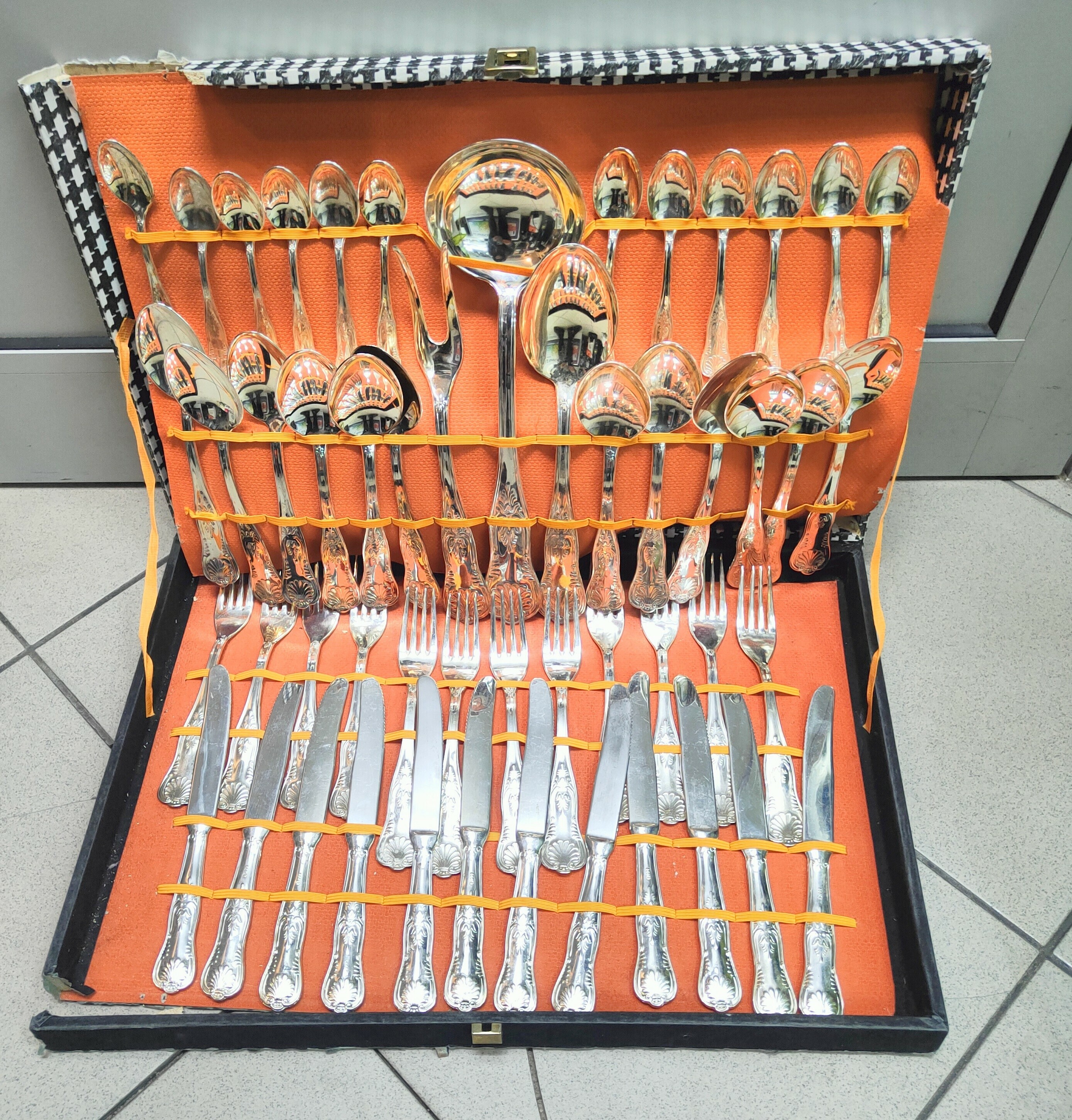 posrebrzane-sztucce-inox-amz-proba-800-12-osob-stan-do-renowacji