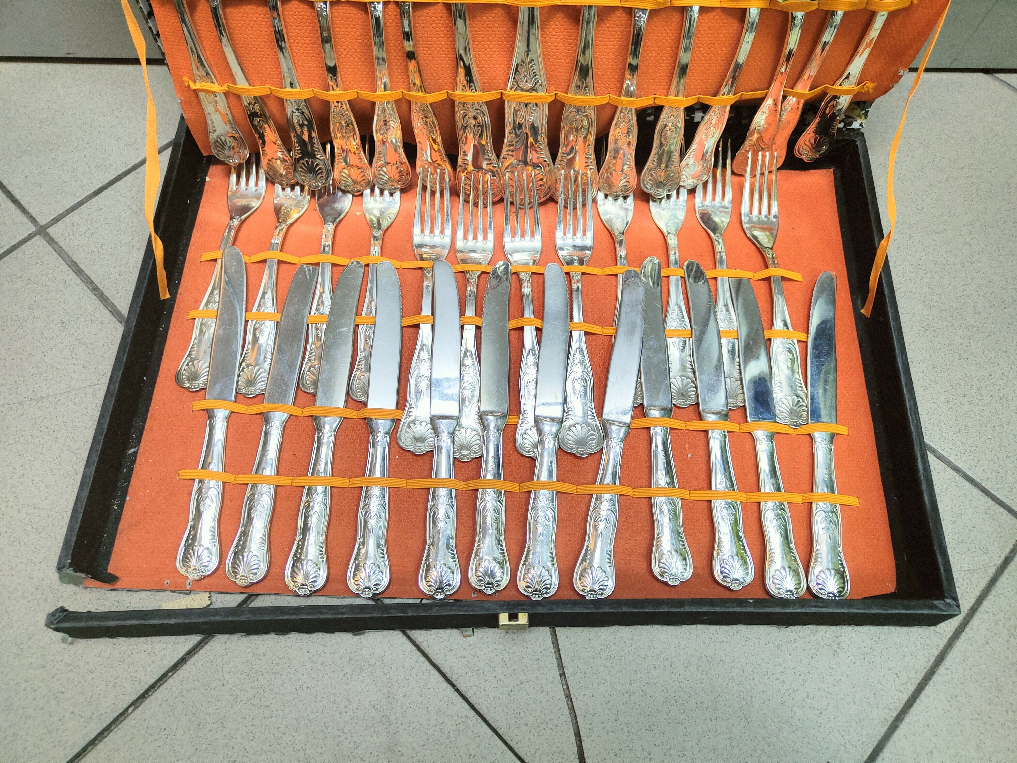 posrebrzane-sztucce-inox-amz-proba-800-12-osob-11-listopada-4-lask-palladium