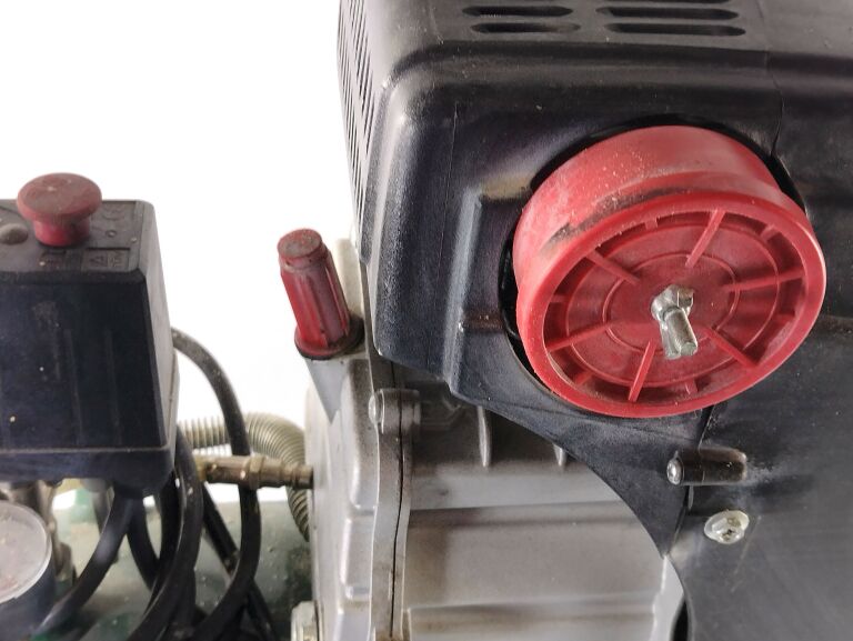 KOMPRESOR OLEJOWY 1,8 KW PKO 270 A5 PARKSIDE