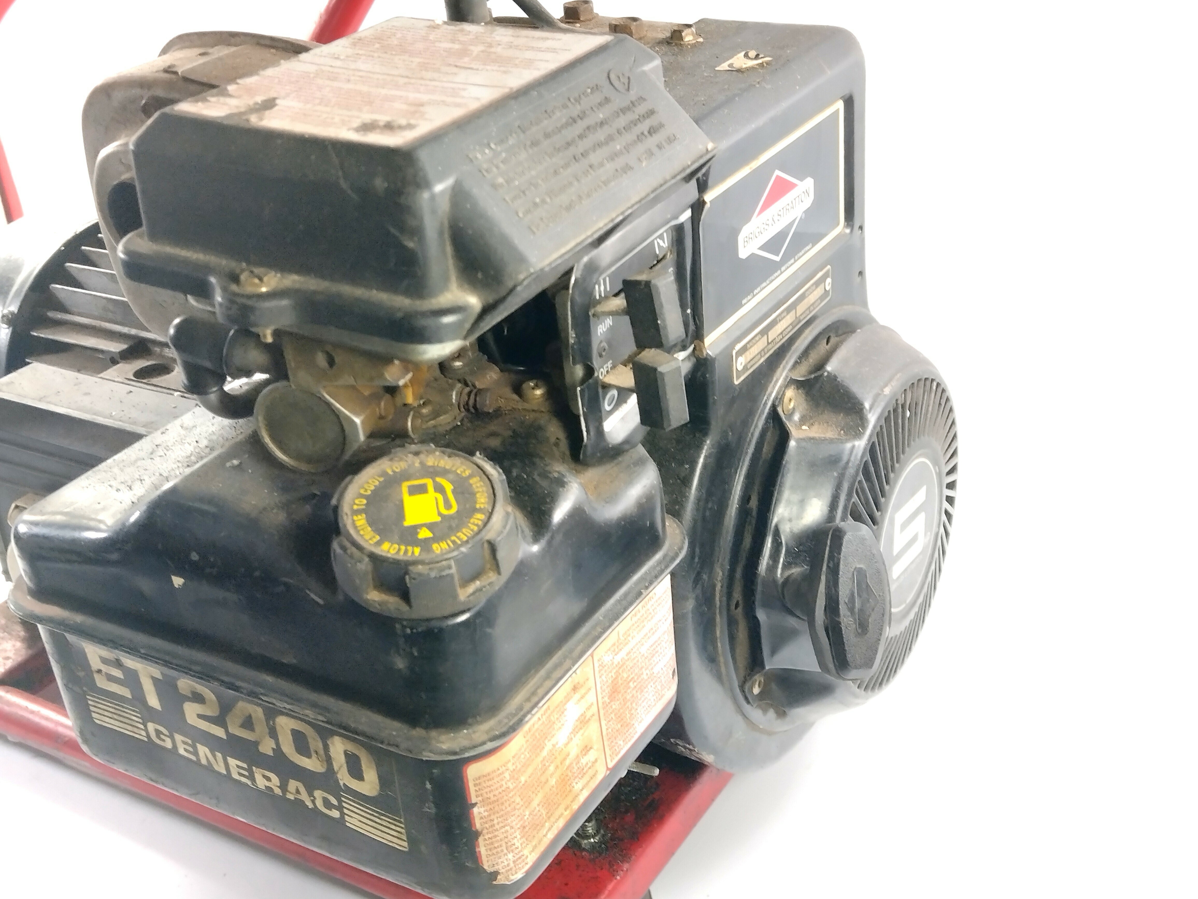 agregat-pradotworczy-briggs-i-straton-2-kw-maksymalna-moc-2000