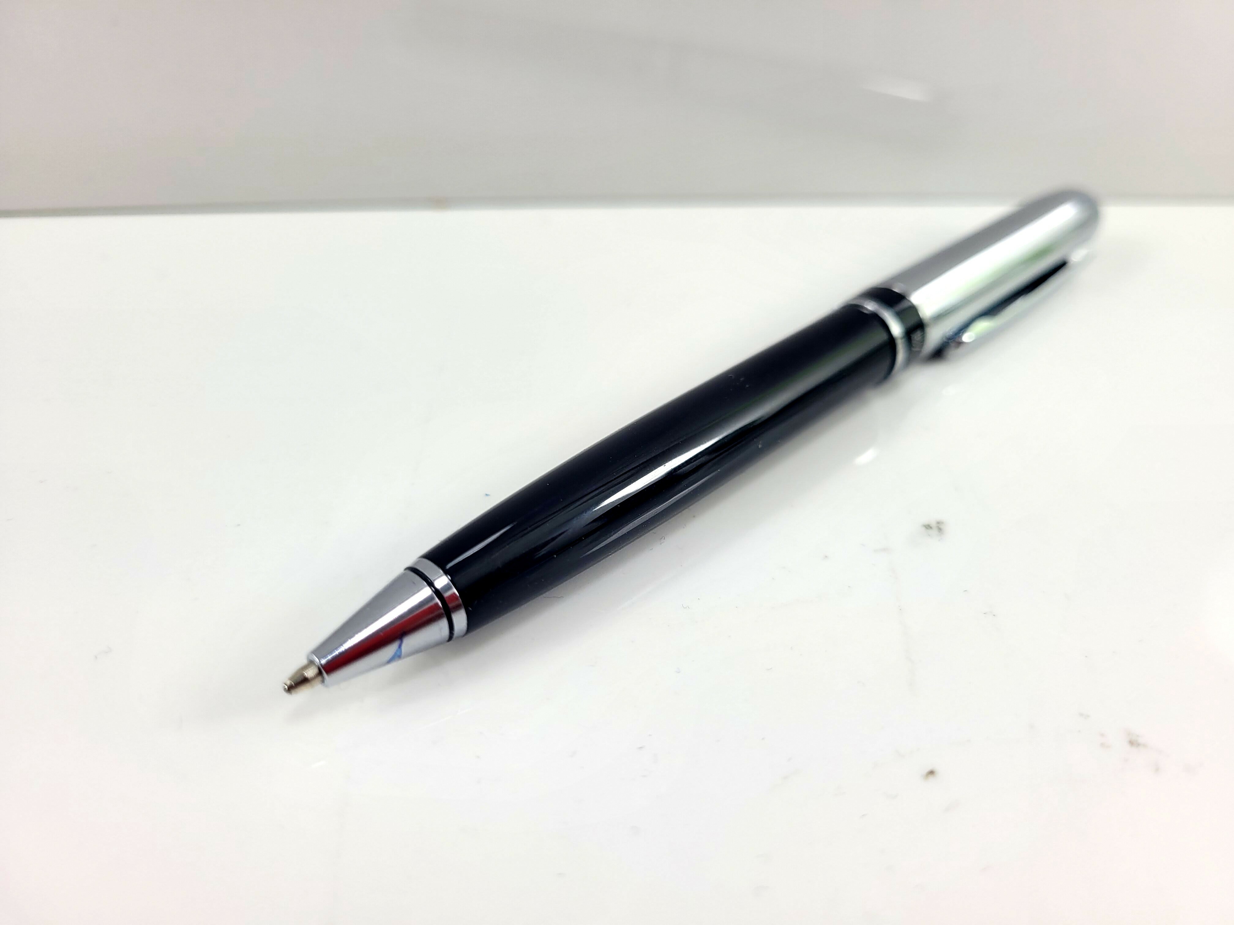 dlugopis-i-pioro-balmain-i-parker-opis-stan-uzywany