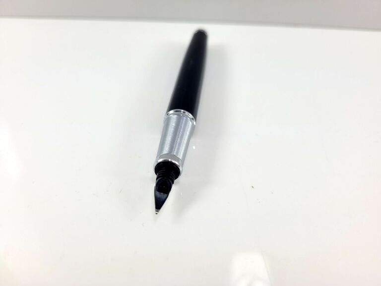dlugopis-i-pioro-balmain-i-parker-opis-sposob-napelniania-naboje
