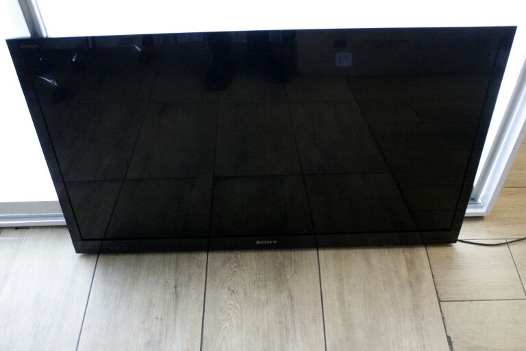 TELEWIZOR LCD 46'' SONY BRAVIA KDL-46EX720 FULLHD