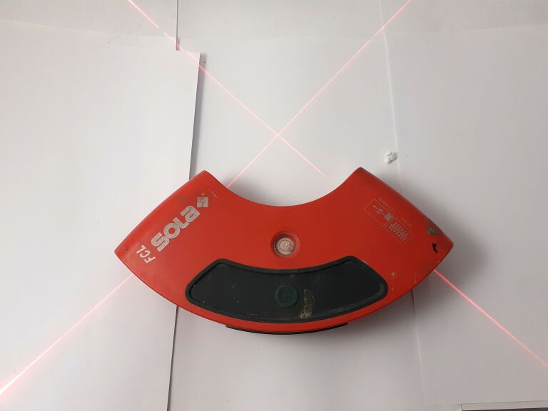 LASER KRZYŻOWY SOLA FCL | ETUI
