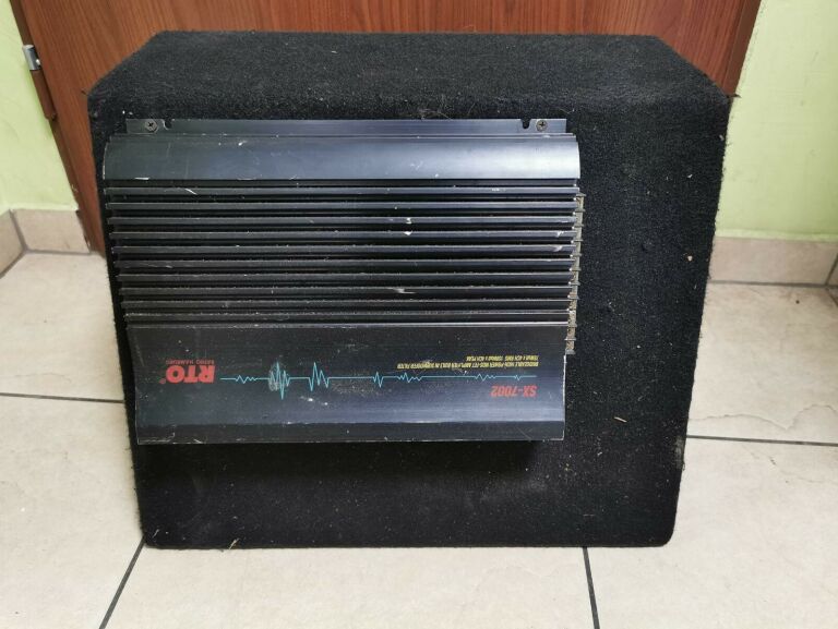 WZMACNIACZ 600W RTO SX-7002 Z GŁOŚNIKIEM TANIO!!