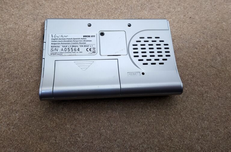 translator-vector-vocal-611-stan-uzywany