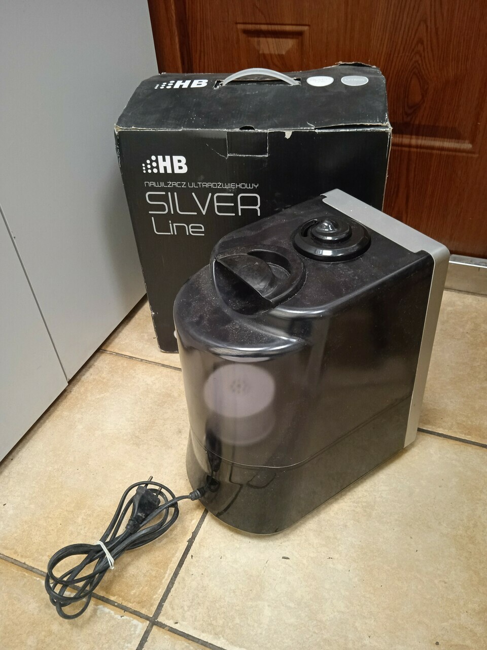 nawilzacz-powietrza-ultradzwiekowy-hb-uh1090-kolor-dominujacy-czarny