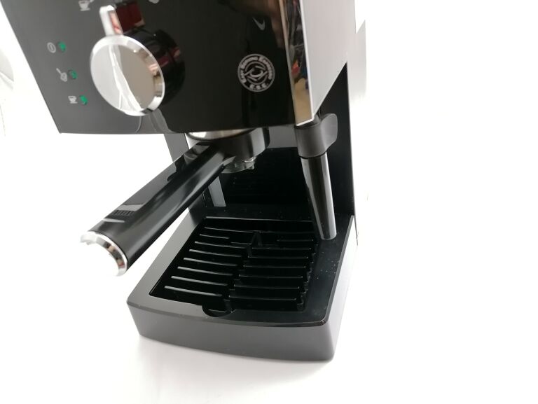EKSPRES SAECO POEMIA HD8323/39