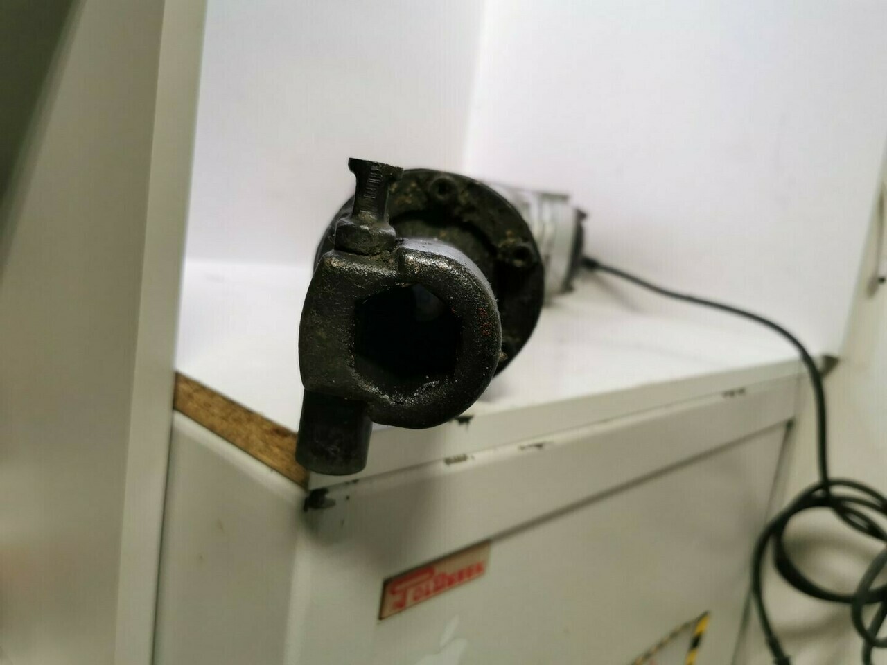 mlot-wyburzeniowy-bestcraft-ec1508-rodzaj-uchwytu-inny-uchwyt