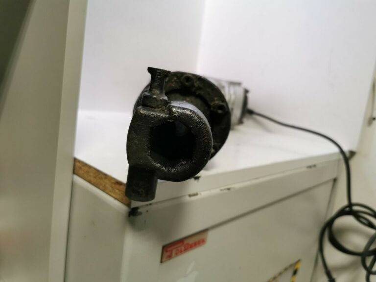 mlot-wyburzeniowy-bestcraft-ec1508-rodzaj-uchwytu-inny-uchwyt