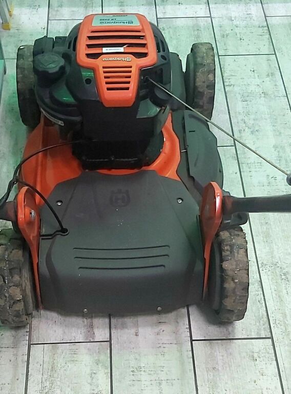 KOSIARKA SPALINOWA HUSQVARNA LB 248S