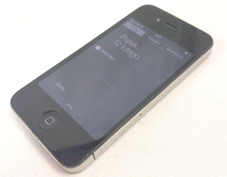 APPLE IPHONE 4 (A1332) 16 GB