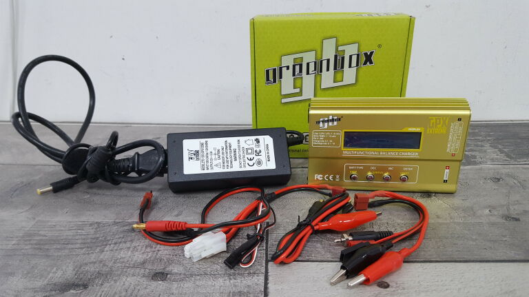 ŁADOWARKA MIKROPROCESOROWA GPX EXTREME GREENBOX