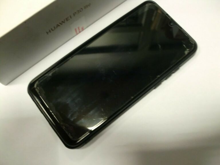TELEFON HUAWEI P30 LITE