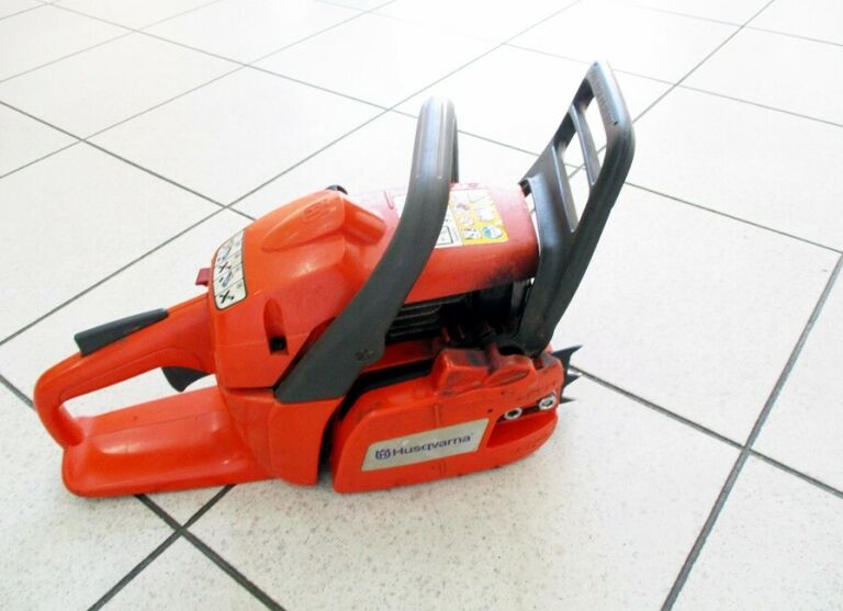 PIŁA SPALINOWA HUSQVARNA 236