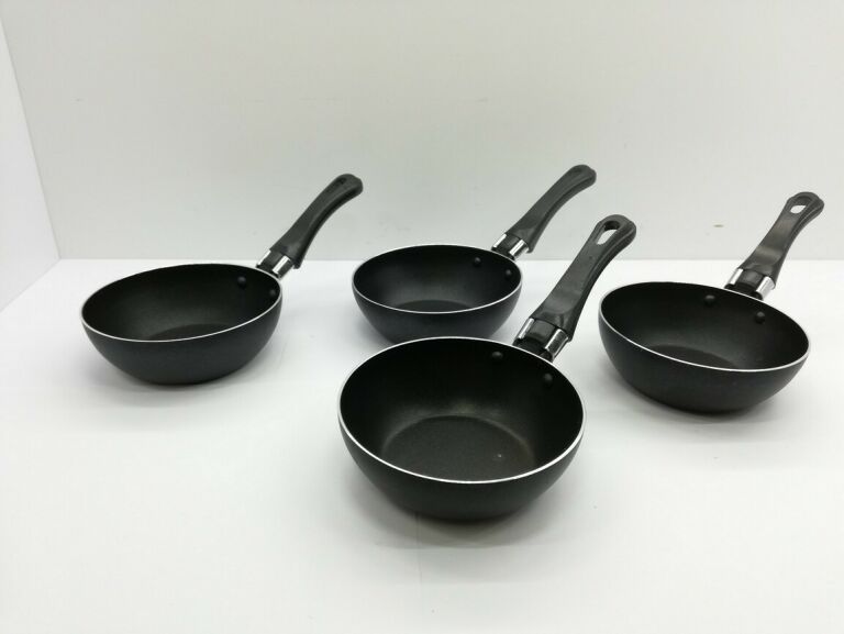 zestaw-wokow-z-plyta-tristar-bp-2968-kolor-dominujacy-czarny