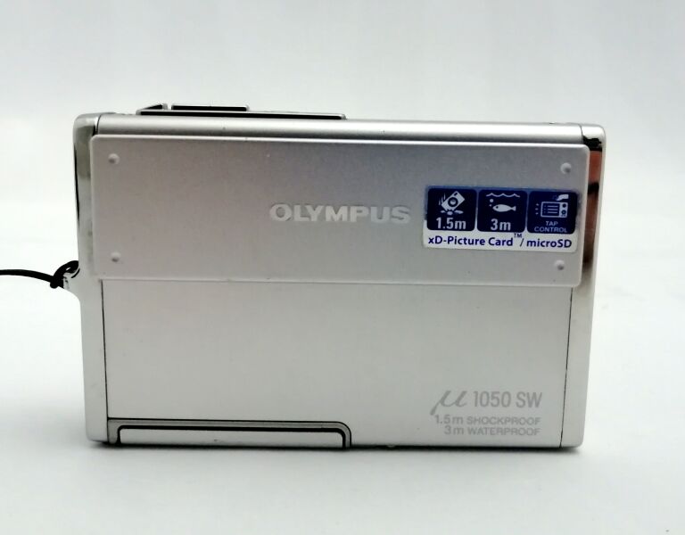 APARAT FOTOGRAFICZNY OLYMPUS 1050SW