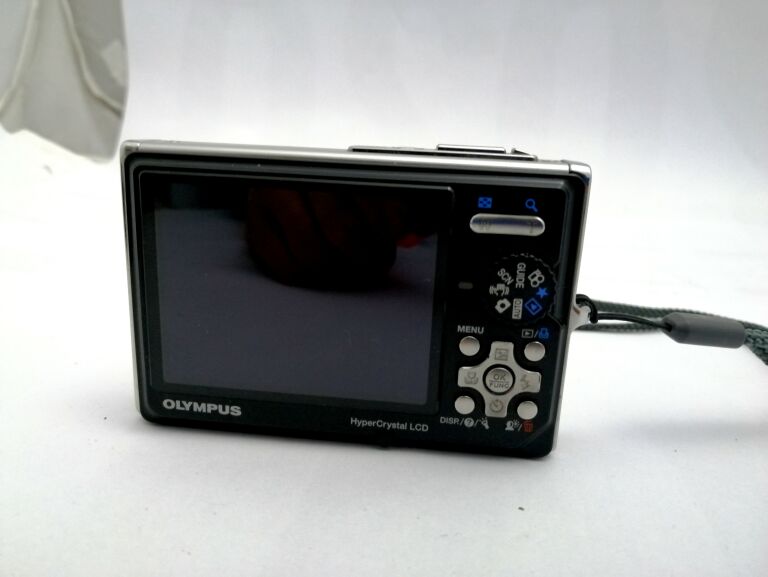APARAT FOTOGRAFICZNY OLYMPUS 1050SW
