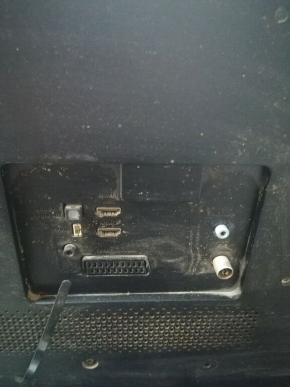 TELEWIZOR PHILIPS 40 PFL 3088 H + PILOT