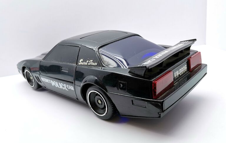 KUANG WU TOYS POLICE CAR AUTKO 1988R PRL