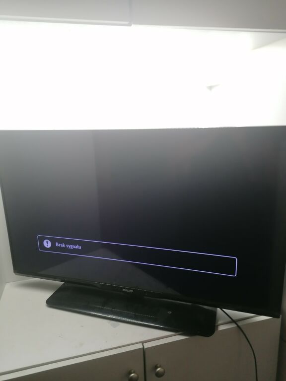 TELEWIZOR PHILIPS 40 PFL 3088 H + PILOT