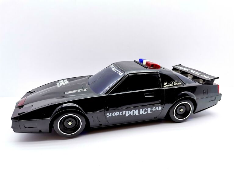 KUANG WU TOYS POLICE CAR AUTKO 1988R PRL